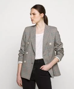 CLOSED Femme WOMENS T Shirt à Manches Longues Ivory 13 CLOSED Femme WOMENS T Shirt à Manches Longues Ivory -Promos CLOSED Magasin 5f037134c10e4a99ac683c4ff03dc7df