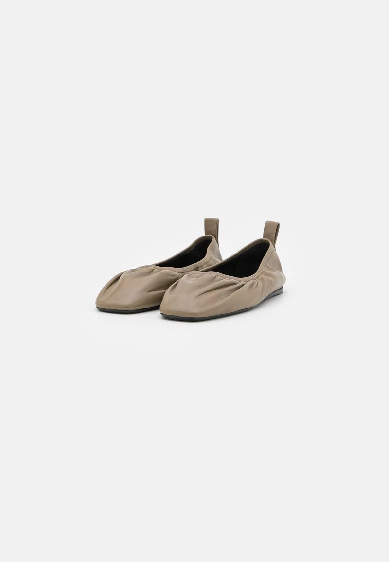 CLOSED Femme Ballerines Burlywood 5 CLOSED Femme Ballerines Burlywood – Image 3