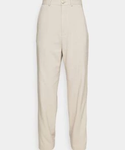 CLOSED LIVINGTON WIDE Pantalon Classique Grain Beige Homme 10 CLOSED LIVINGTON WIDE Pantalon Classique Grain Beige Homme -Promos CLOSED Magasin 60cbf79461c5478cae9129e2f02919b4