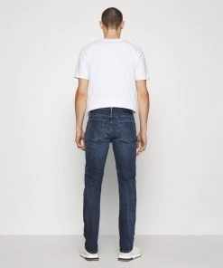 CLOSED Homme UNITY Jean Slim Dark Blue 9 CLOSED Homme UNITY Jean Slim Dark Blue -Promos CLOSED Magasin 623cc2201d754779bb3784995021346c