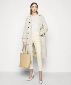 CLOSED Femme PUSHER Jeans Skinny Creme 11 CLOSED Femme PUSHER Jeans Skinny Creme -Promos CLOSED Magasin 62b91e1095544b3bbdc658ccedeef816