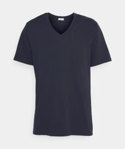 CLOSED Homme VNECK T Shirt Basique Dark Night 12 CLOSED Homme VNECK T Shirt Basique Dark Night -Promos CLOSED Magasin 63cbeecaad2a49fdb3b8682593eb0310