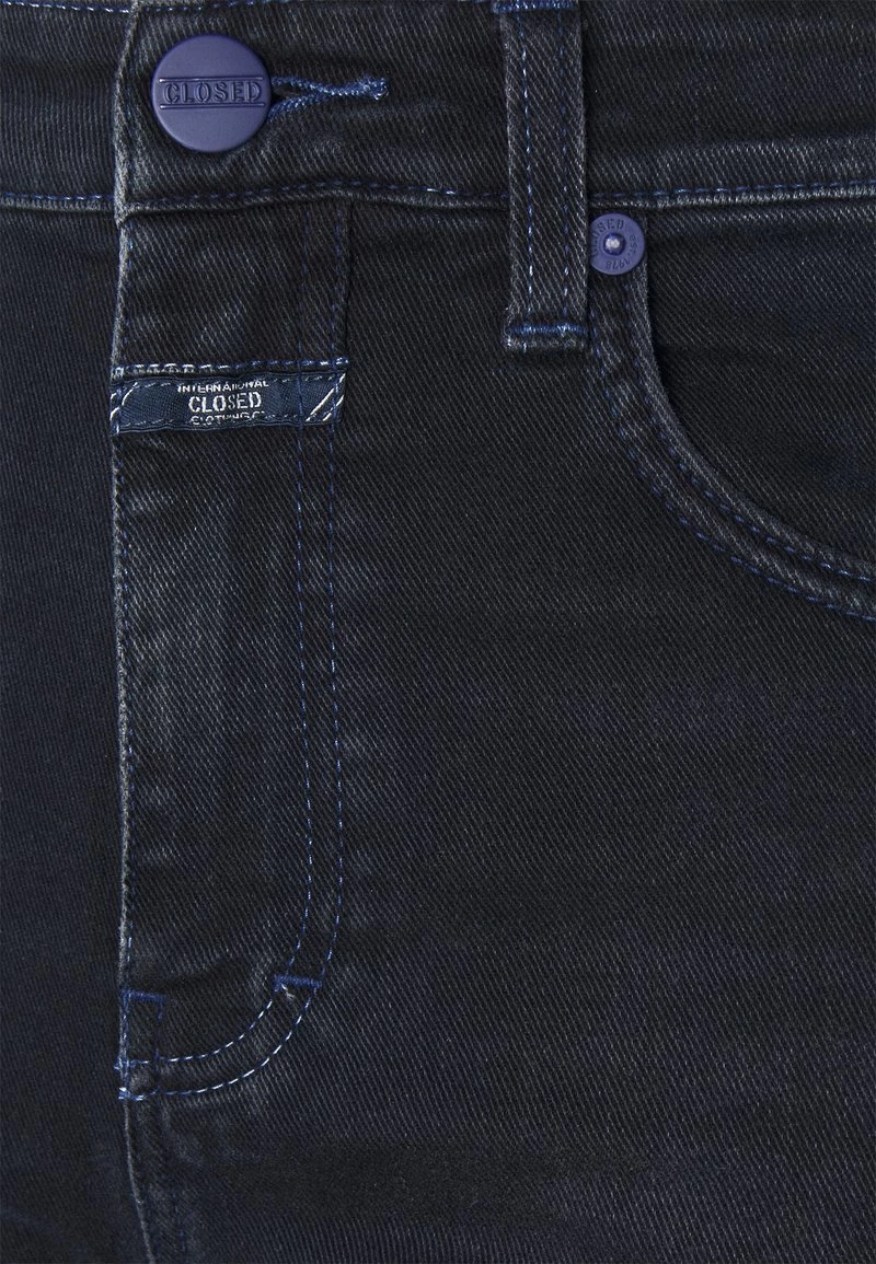 CLOSED BAYLIN Jean Flare Blue/black Femme 5 CLOSED BAYLIN Jean Flare Blue/black Femme – Image 3