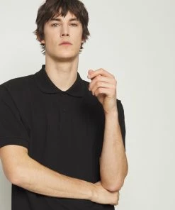 CLOSED Homme ESSENTIAL Polo Black 13 CLOSED Homme ESSENTIAL Polo Black -Promos CLOSED Magasin 6988797019a541009b6494863782f8b7