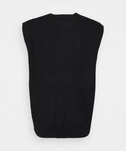 CLOSED TANK TOP Pullover Black Homme 17 CLOSED TANK TOP Pullover Black Homme -Promos CLOSED Magasin 6a9020fa8b8e49e186b9717be13187f8