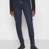 CLOSED COOPER Jean Slim Dark Blue Homme 2 CLOSED COOPER Jean Slim Dark Blue Homme -Promos CLOSED Magasin 6e383f010ded4441b64bd6feebeccbd8
