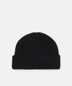 CLOSED UNISEX Bonnet Black -Promos CLOSED Magasin 6feed67c3d9a4b13bddd34072f0d26dd