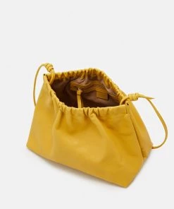 CLOSED CLUTCH Sac Bandoulière Curry Femme -Promos CLOSED Magasin 7131e0a60832437bb8aecf27adfe0e74