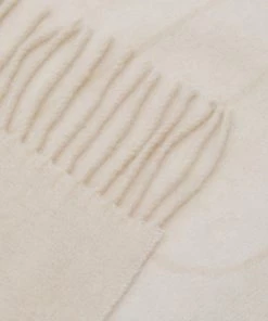 CLOSED Femme SCARF Écharpe Almond Cream 7 CLOSED Femme SCARF Écharpe Almond Cream -Promos CLOSED Magasin 73e5c77d8d9140aca93c66e8865fb751