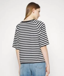 CLOSED STRIPED RAGLAN T Shirt Imprimé Black Femme 10 CLOSED STRIPED RAGLAN T Shirt Imprimé Black Femme -Promos CLOSED Magasin 779ceb2f5bc34a27b71f3529c0a1409c