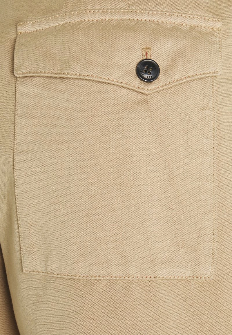 CLOSED IVO Pantalon Classique Camel Femme 5 CLOSED IVO Pantalon Classique Camel Femme – Image 3