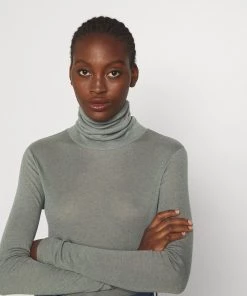 CLOSED Femme Pullover Pale Teal 11 CLOSED Femme Pullover Pale Teal -Promos CLOSED Magasin 78b97aac320d4c97a4948dc4a474e05b