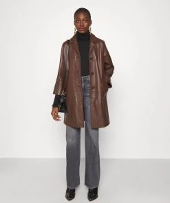 CLOSED Femme Pullover Black 9 CLOSED Femme Pullover Black -Promos CLOSED Magasin 7d0511222a50422fa29504411e99a3d8