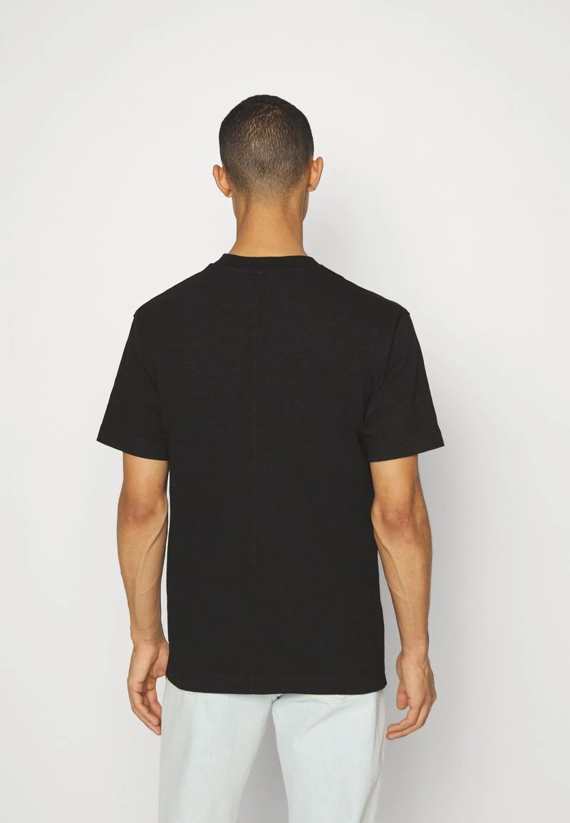 CLOSED T Shirt Basique Black Homme 5 CLOSED T Shirt Basique Black Homme – Image 3