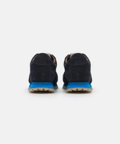 CLOSED Femme PEPPER Baskets Basses Night Blue 12 CLOSED Femme PEPPER Baskets Basses Night Blue -Promos CLOSED Magasin 7dd13bdf26d640d1a57e19bba804e55b