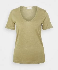 CLOSED WOMENS DELETION LIST T Shirt Basique Green Bark Femme 15 CLOSED WOMENS DELETION LIST T Shirt Basique Green Bark Femme -Promos CLOSED Magasin 7ddeb214974f4f5ca8c99e2d484911c5