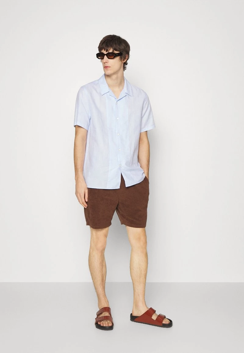 CLOSED Homme Short Brazil Nut 4 CLOSED Homme Short Brazil Nut – Image 2