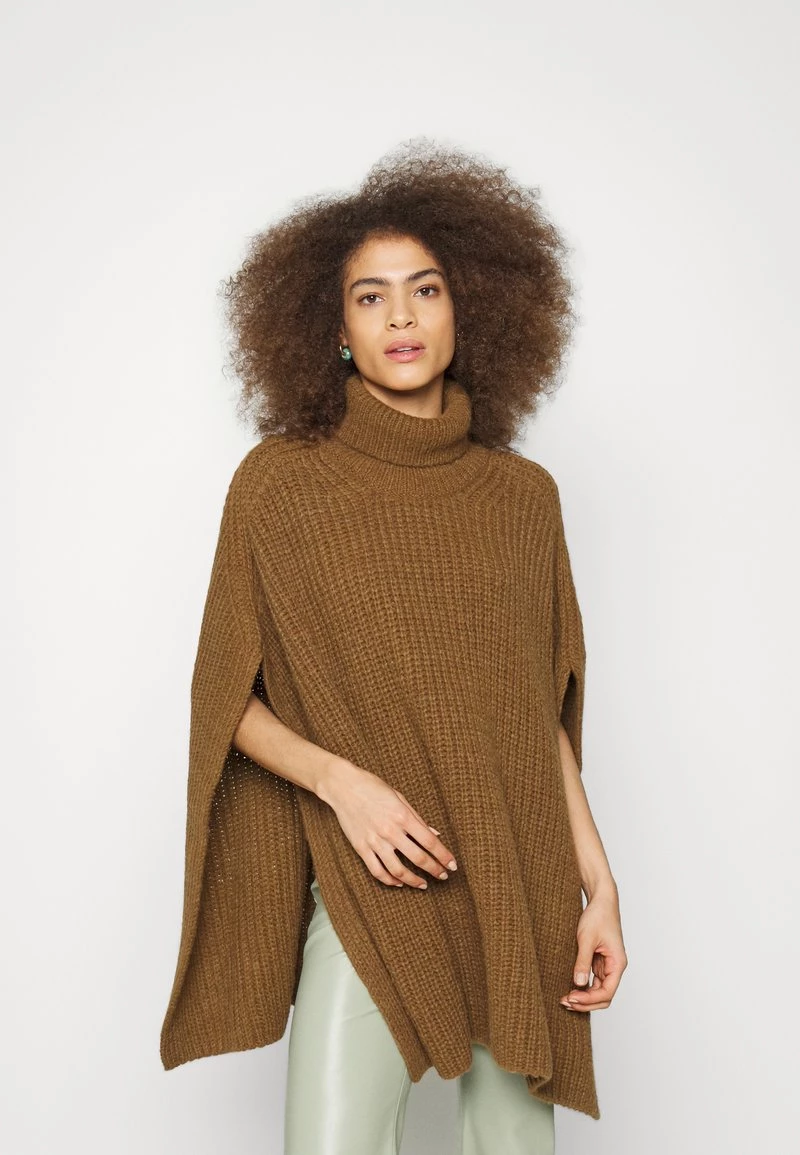 CLOSED Cape Tawny Brown Femme 3 CLOSED Cape Tawny Brown Femme