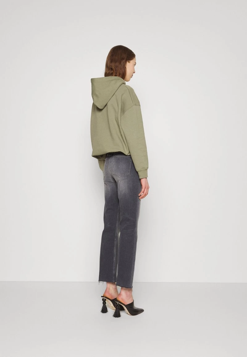 CLOSED Femme BAYLIN Jean Flare Mid Grey 5 CLOSED Femme BAYLIN Jean Flare Mid Grey – Image 3