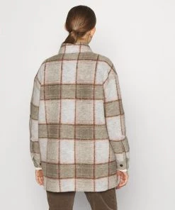 CLOSED Femme TITANIA Manteau Court Muddy Beige 10 CLOSED Femme TITANIA Manteau Court Muddy Beige -Promos CLOSED Magasin 8612b427dd1d4057a395e0cc908860fc