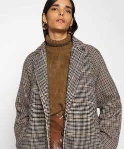 CLOSED WOMEN Pullover Tawny Brown Femme 11 CLOSED WOMEN Pullover Tawny Brown Femme -Promos CLOSED Magasin 880a155aa98747c5b4a03f17d27d7384