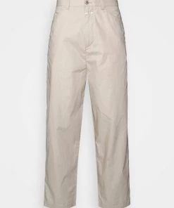 CLOSED DOVER TAPERED Chino Grain Beige Homme -Promos CLOSED Magasin 88fa987dce024ee0be4e66064266a311