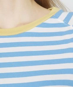 CLOSED Femme STRIPED RAGLAN T Shirt Imprimé Placid Blue 15 CLOSED Femme STRIPED RAGLAN T Shirt Imprimé Placid Blue -Promos CLOSED Magasin 8a7e047c44f544769d1b296de226bbf3