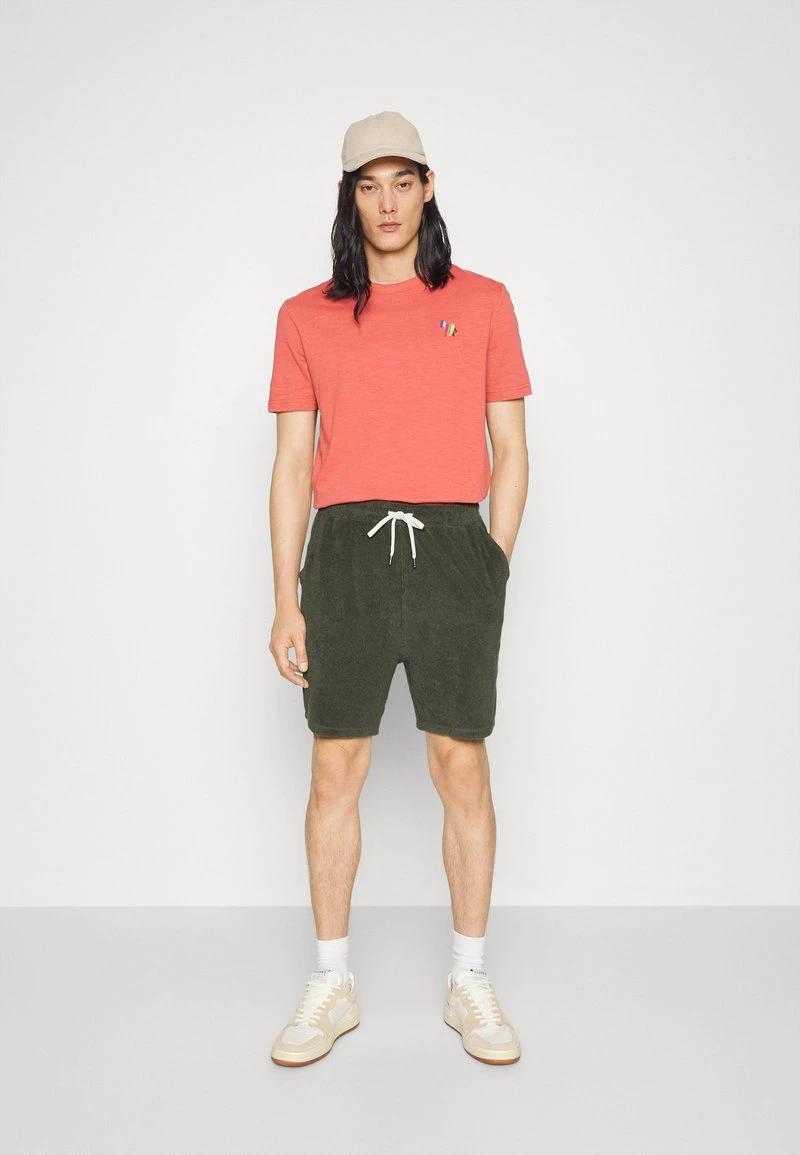 CLOSED Homme Short Dried Basil 4 CLOSED Homme Short Dried Basil – Image 2