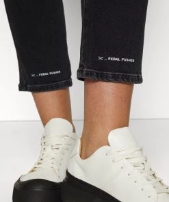 CLOSED Femme PEDAL PUSHER Jean Droit Dark Grey 13 CLOSED Femme PEDAL PUSHER Jean Droit Dark Grey -Promos CLOSED Magasin 8aff26ac353248d8b854b068610bf52c