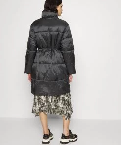 CLOSED Femme ELMONT Veste D'hiver After Dark -Promos CLOSED Magasin 8b3bd108ba304be9a2ff671fda9eb541