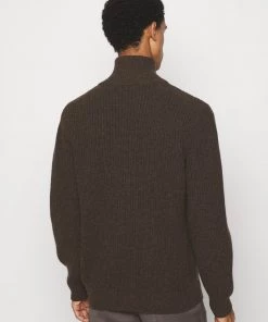 CLOSED HALF ZIP JUMPER Pullover Dark Lava Homme 12 CLOSED HALF ZIP JUMPER Pullover Dark Lava Homme -Promos CLOSED Magasin 8ca30a5efef14541ba25565117a2d5d3