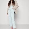 CLOSED ANNI Jean Boyfriend Light Blue Femme 1 CLOSED ANNI Jean Boyfriend Light Blue Femme -Promos CLOSED Magasin 8cfff94a89eb41dd837d1f9eb0555a4c