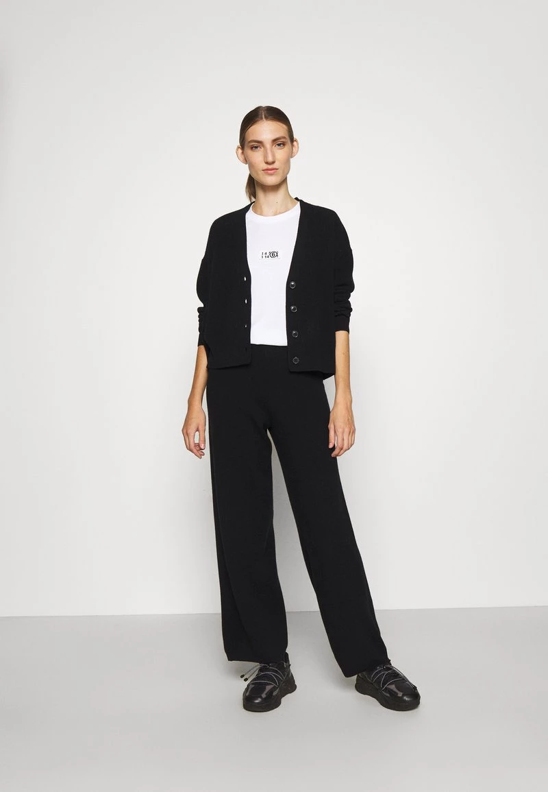 CLOSED WOMENS BUTTON UP CARDIGAN Gilet Black Femme 4 CLOSED WOMENS BUTTON UP CARDIGAN Gilet Black Femme â Image 2