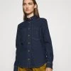 CLOSED TESSA Blouse Dark Blue Femme 1 CLOSED TESSA Blouse Dark Blue Femme -Promos CLOSED Magasin 8daa4999d07d41c9994cdb375155051e