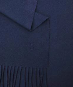 CLOSED UNISEX Foulard Dark Indigo 11 CLOSED UNISEX Foulard Dark Indigo -Promos CLOSED Magasin 8f605013419d4469b464b9da1261600b