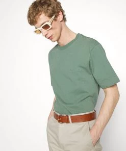 CLOSED CLASSIC Short Flint Grey Homme 11 CLOSED CLASSIC Short Flint Grey Homme -Promos CLOSED Magasin 8fa73cfa15c7472da85545c333d07af0