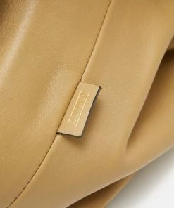 CLOSED ALVE Sac à Main New Jade Femme 13 CLOSED ALVE Sac à Main New Jade Femme -Promos CLOSED Magasin 90e0e742630d4f79b0392338133d5c7b