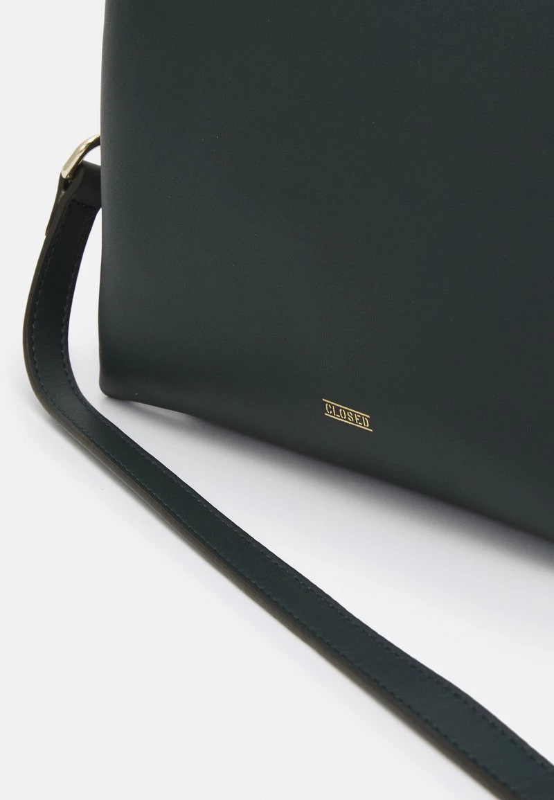 CLOSED NELIA Sac Bandoulière Sacramento Green Femme 6 CLOSED NELIA Sac Bandoulière Sacramento Green Femme – Image 4