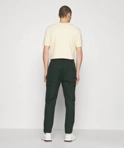 CLOSED GALWAY RELAXED Pantalon Cargo Sacramento Green Homme 9 CLOSED GALWAY RELAXED Pantalon Cargo Sacramento Green Homme -Promos CLOSED Magasin 94e1988f644640cc99baf3922a2eebcf