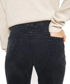 CLOSED Femme PEDAL PUSHER Pantalon Classique Dark Night 12 CLOSED Femme PEDAL PUSHER Pantalon Classique Dark Night -Promos CLOSED Magasin 976d57f01d7249c79a51ab3f58e74d1e