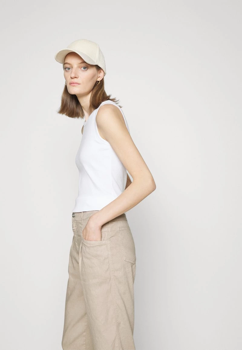 CLOSED Jean Boyfriend Grain Beige Femme 6 CLOSED Jean Boyfriend Grain Beige Femme – Image 4