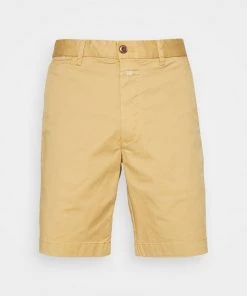 CLOSED Homme CLASSIC Short Honey Mustard 12 CLOSED Homme CLASSIC Short Honey Mustard -Promos CLOSED Magasin 98efe2cc7cbb45028ff25d09a9fa8790