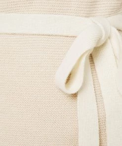 CLOSED WOMEN CAP SLEEVE OPEN Gilet Ivory Femme 7 CLOSED WOMEN CAP SLEEVE OPEN Gilet Ivory Femme -Promos CLOSED Magasin 996cd4a3c2bd43b8a36f8cf1fdd0041a