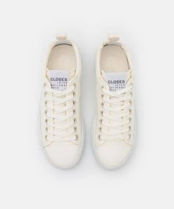 CLOSED Baskets Basses Ecru Femme -Promos CLOSED Magasin 9e1b4da7ec72471ca60ec39bb65b663e