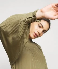 CLOSED BRAELYN Blouse Green Umber Femme 13 CLOSED BRAELYN Blouse Green Umber Femme -Promos CLOSED Magasin 9ec99ab8d9584f09ba0f6623ad93bc8b