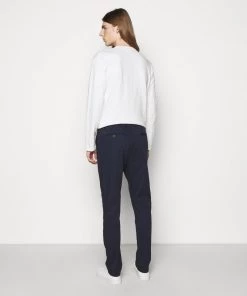 CLOSED Homme ATELIER Chino Deep Indigo 11 CLOSED Homme ATELIER Chino Deep Indigo -Promos CLOSED Magasin 9f1c1e03aaa949f3883a4ebd5953d1f8