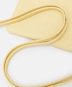 CLOSED ENNY Sac Bandoulière Grain Femme -Promos CLOSED Magasin 9f57f1a9a9ba4ee2a866b01b4054848e