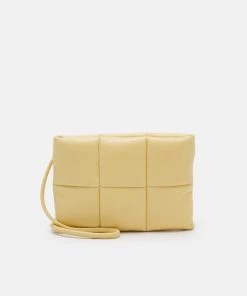 CLOSED MEL CROSSBODY Sac Bandoulière Grain Femme