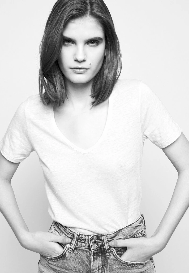 CLOSED WOMENS DELETION LIST T Shirt Basique Strong Mustard Femme 7 CLOSED WOMENS DELETION LIST T Shirt Basique Strong Mustard Femme – Image 5