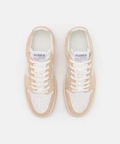 CLOSED Homme Baskets Basses White 11 CLOSED Homme Baskets Basses White -Promos CLOSED Magasin a13c381f17e6401c98523978573c28fb